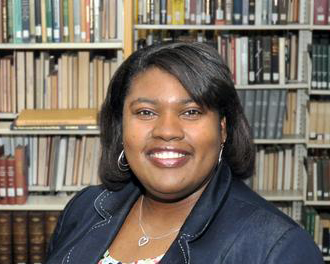Dean of Libraries Dawn Kight
